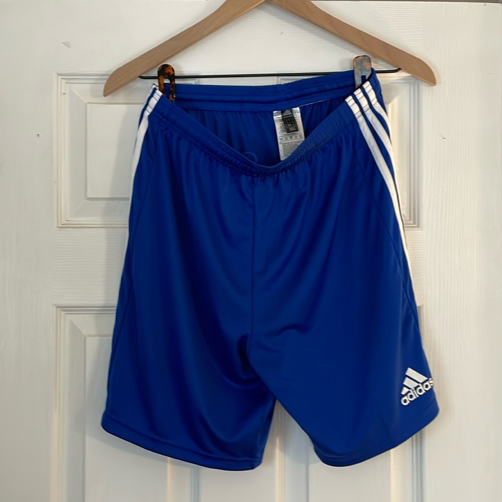 Adidas -Mens shorts - size Medium